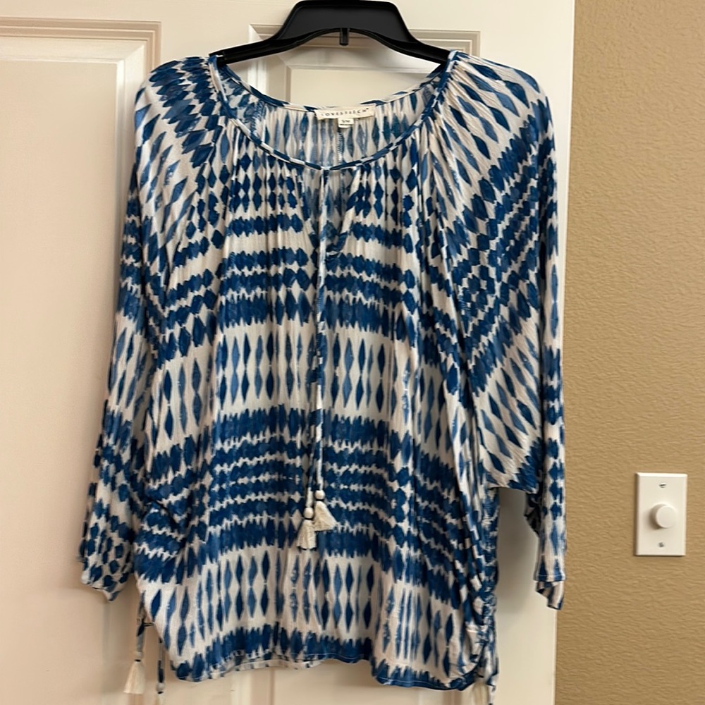 Women’s blouse